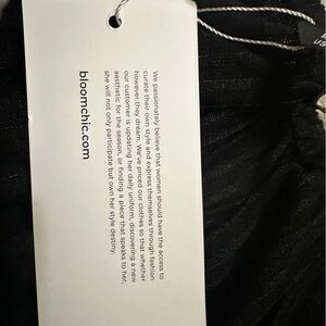 US size 26 black top